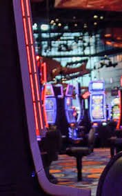 Meja Baccarat Live Casino dojo77 dengan dealer profesional dan antarmuka taruhan yang jelas